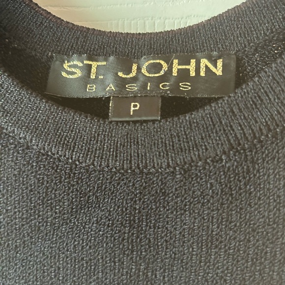 ST JOHN BASICS BLACK SANTANA KNIT SHELL TOP - Picture 3 of 3